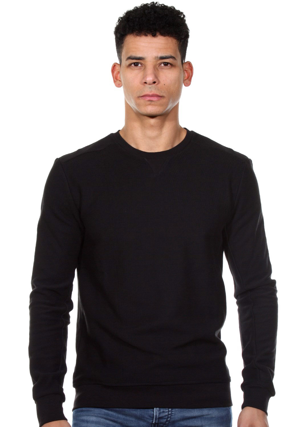 FIOCEO sweater at oboy.com