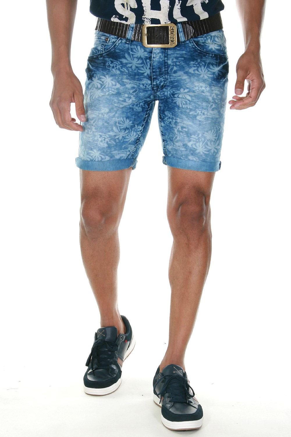 FIOCEO Denim shorts at oboy.com