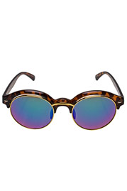 PIPEL by TANAMY sun glasses at oboy.com