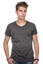 JENERIC t-shirt r-neck regular fit at oboy.com