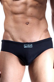 NILS BOHNER V.I.P. BEACH BASIC retro beach brief at oboy.com