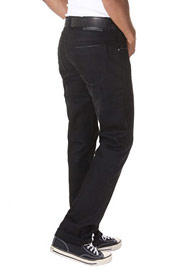 BRIGHT CLASSIC hip jeans at oboy.com