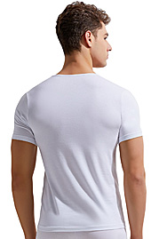 GAUVINE T-Shirt at oboy.com