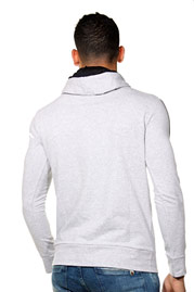 FIYASKO sweater at oboy.com